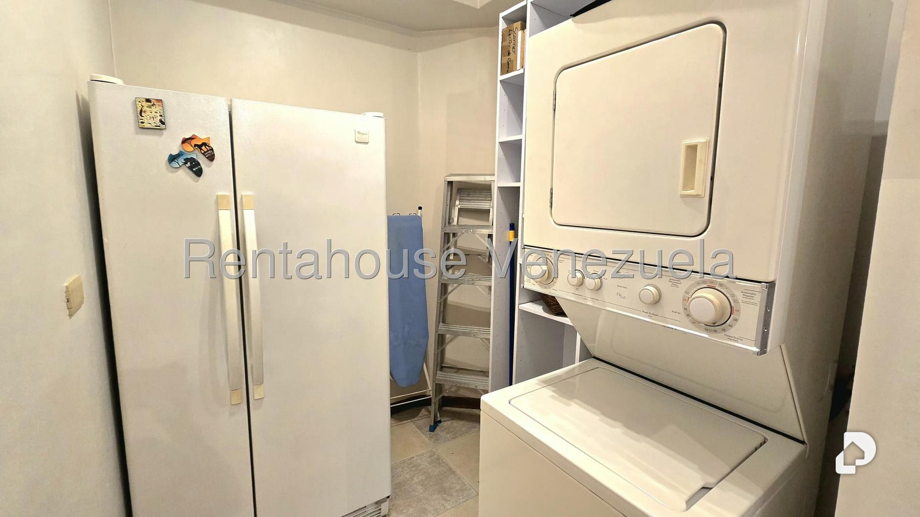 Apartamento en Campo Alegre, Caracas – 11