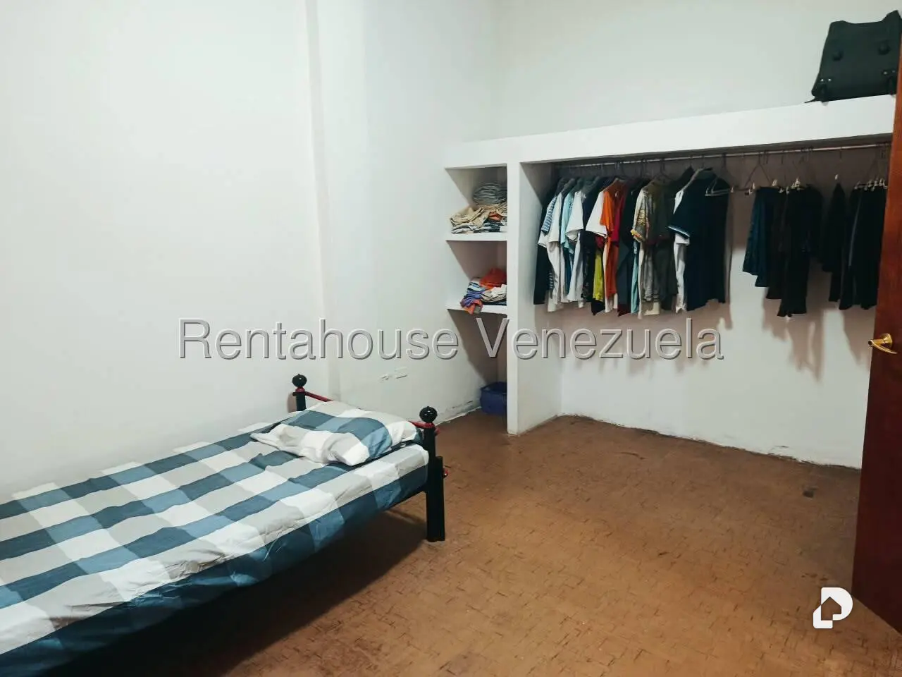 Apartamento en San Martín, Caracas – 21