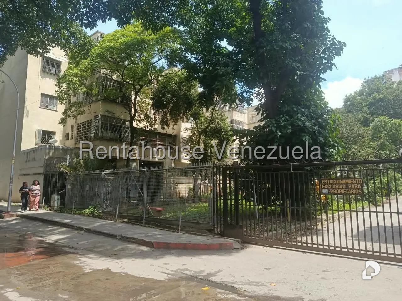 Apartamento en San Martín, Caracas – 29