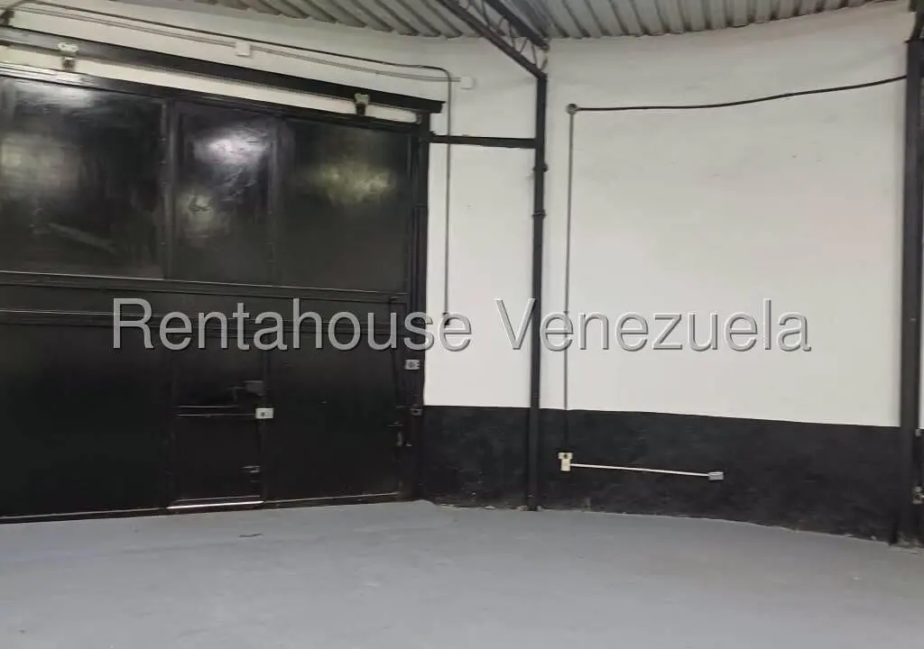 Galpón en Bello Monte, Caracas - 1