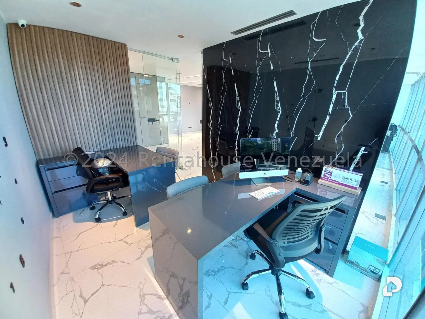 Oficina en Las Mercedes, Caracas