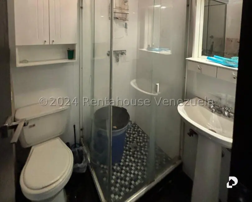 Apartamento en Las Mercedes, Caracas – 16