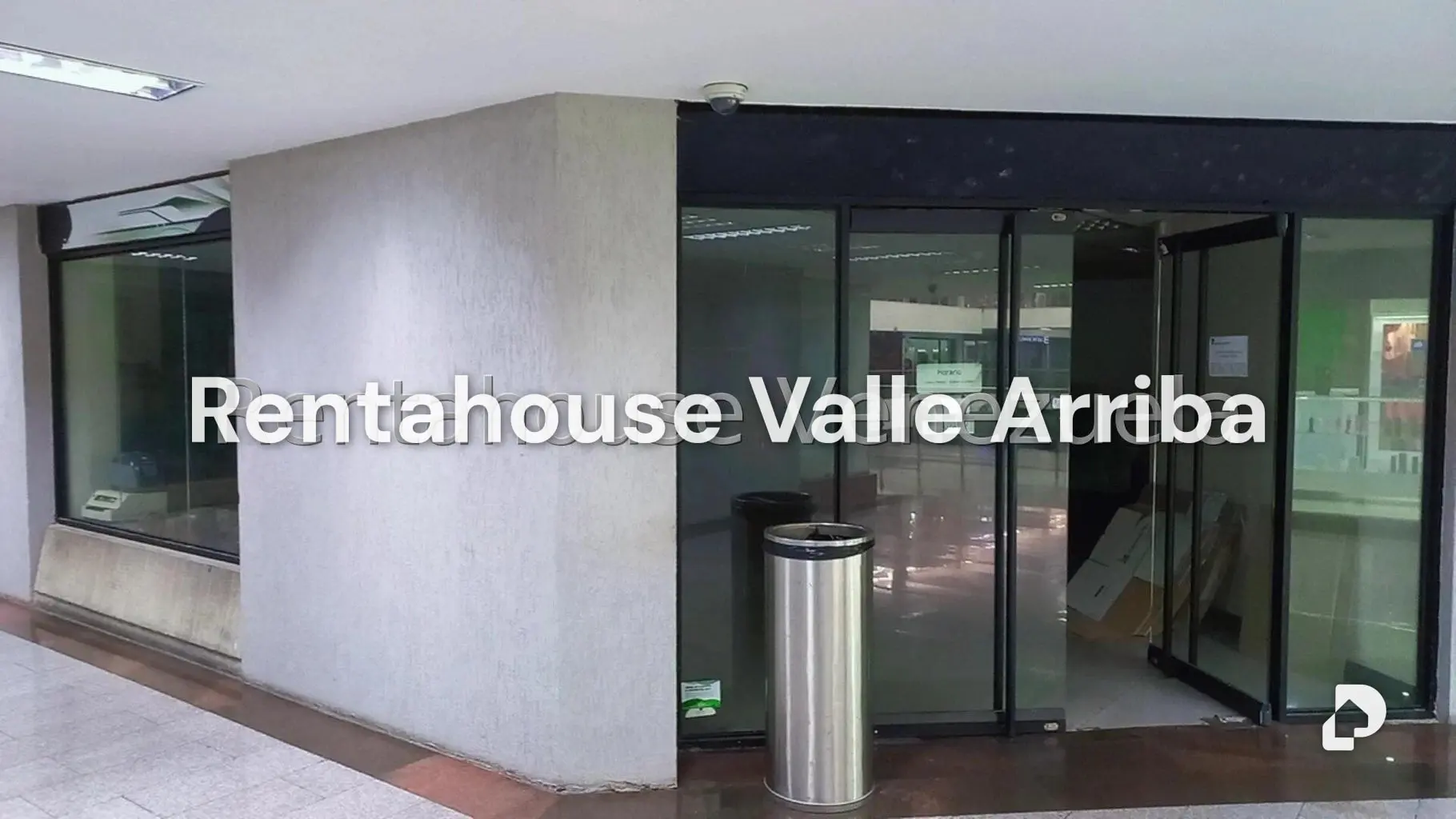 Local comercial en El Cafetal, Caracas – 17
