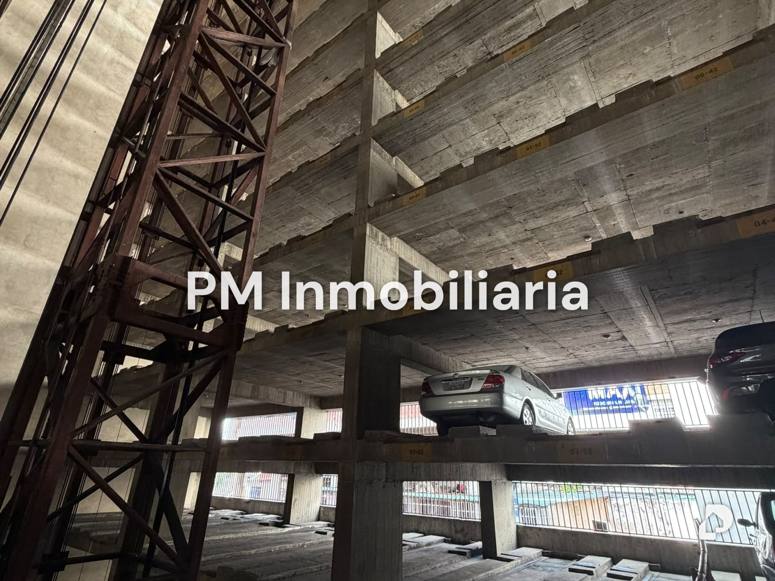 Garaje/Estacionamiento en Chacao, Caracas – 3