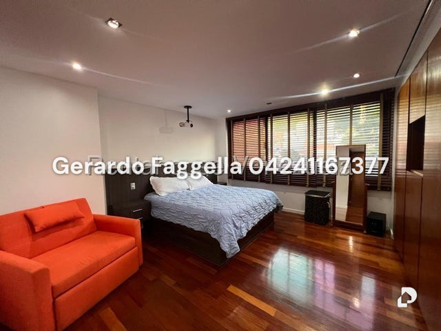 Apartment in Los Dos Caminos, Caracas – 12