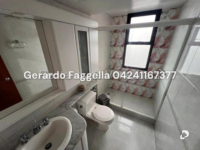 Apartment in Los Dos Caminos, Caracas – 17