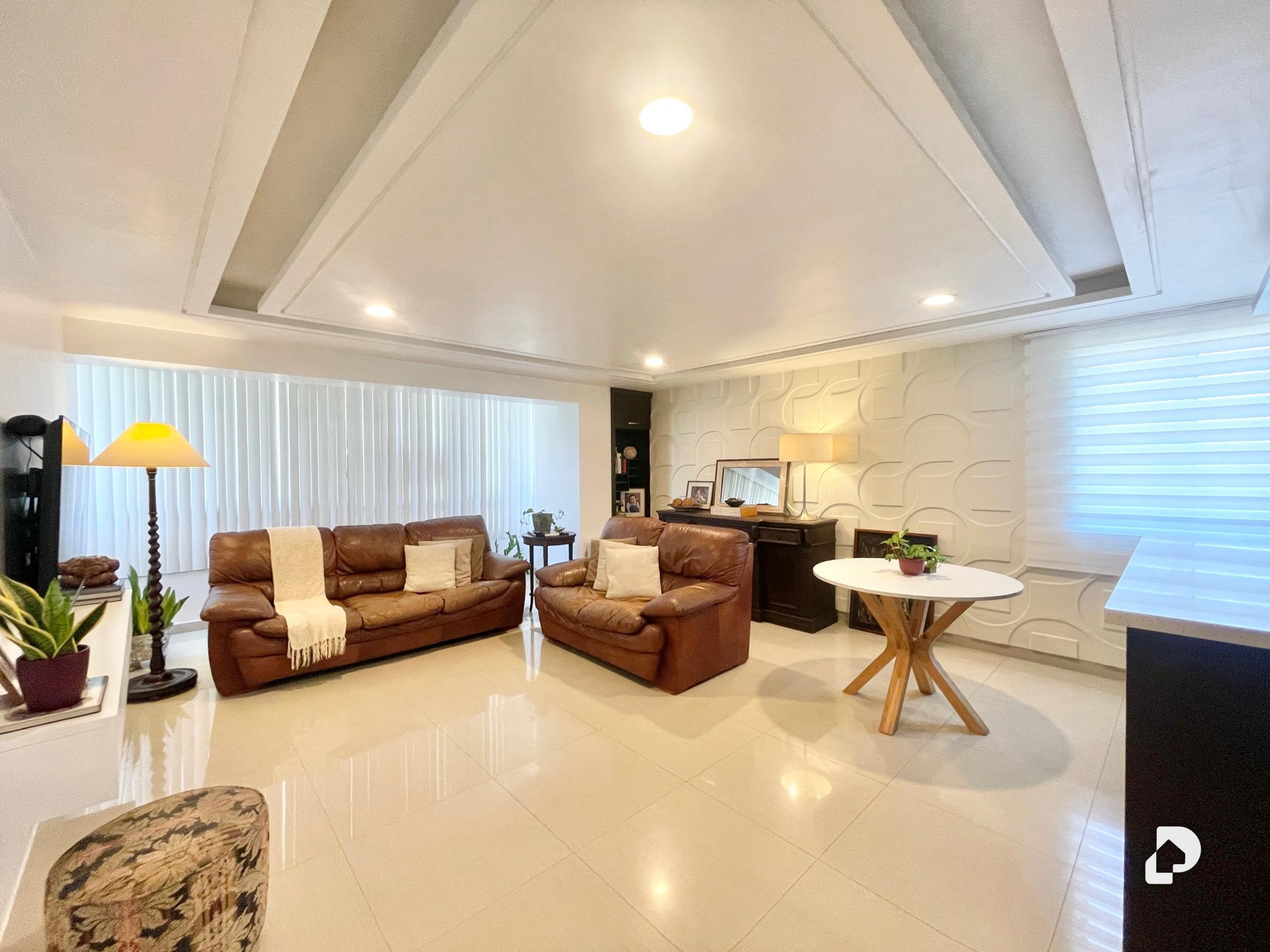 Apartamento en Casco Central, Lechería – 4