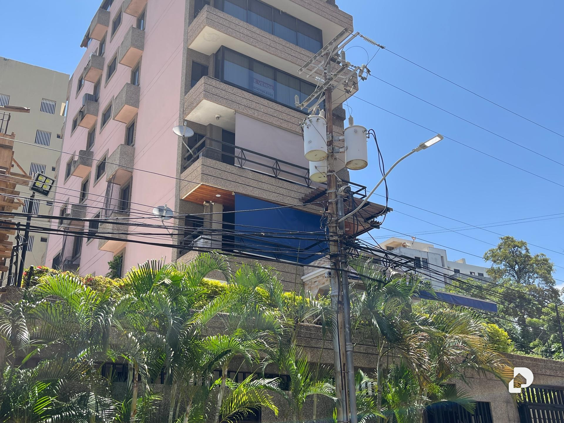 Apartamento en Casco Central, Lechería – 14
