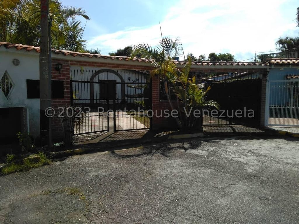 Casa en Los Montes Verdes, Los Teques - 1