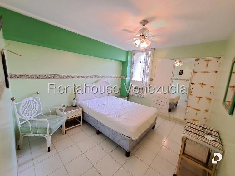 Apartamento en Colinas de La California, Caracas – 26