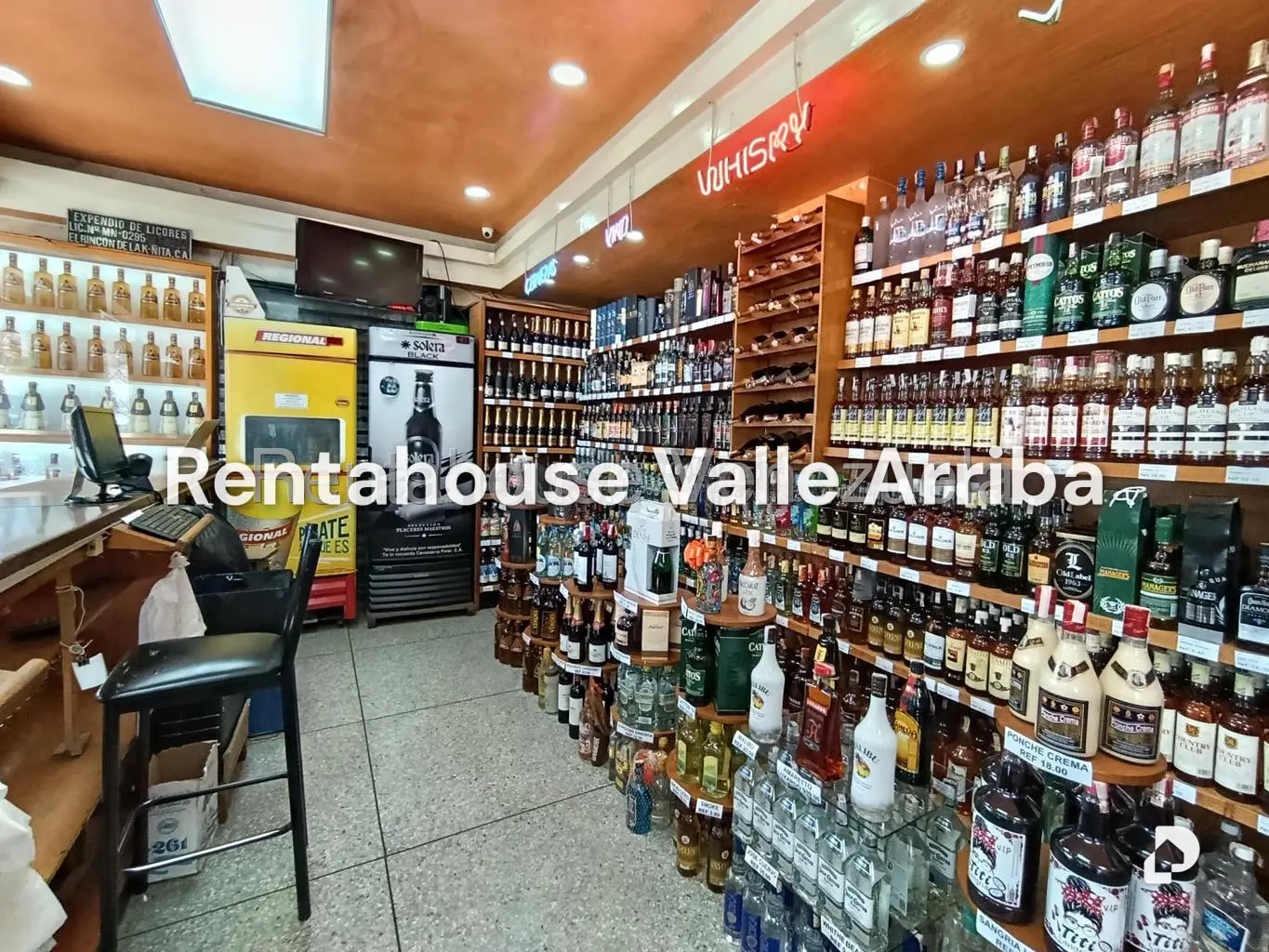 Local comercial en Los Chaguaramos, Caracas – 4