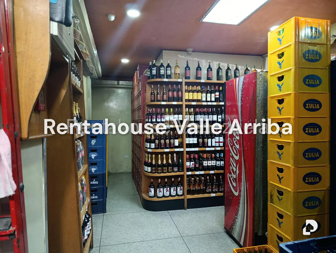 Local comercial en Los Chaguaramos, Caracas – 11