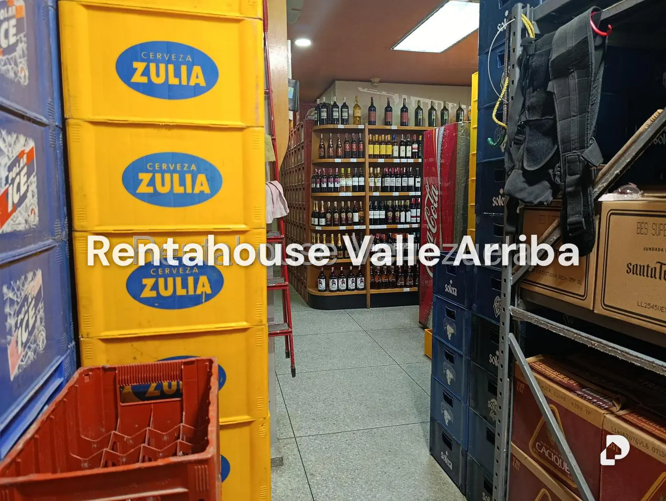 Local comercial en Los Chaguaramos, Caracas – 12