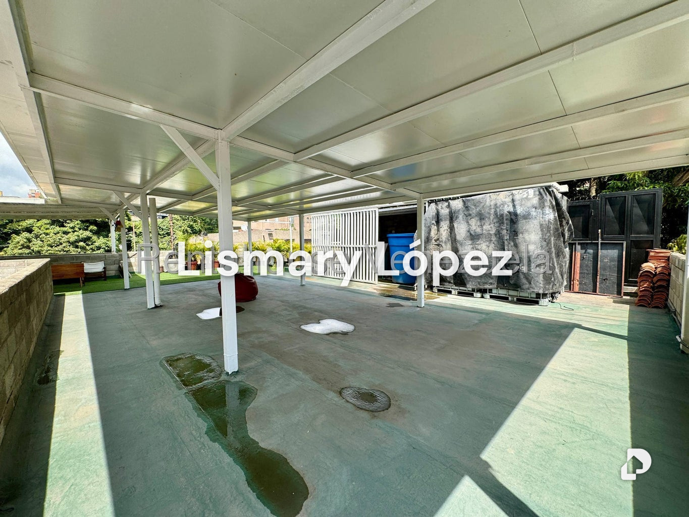 Local comercial en La Florida, Caracas – 10