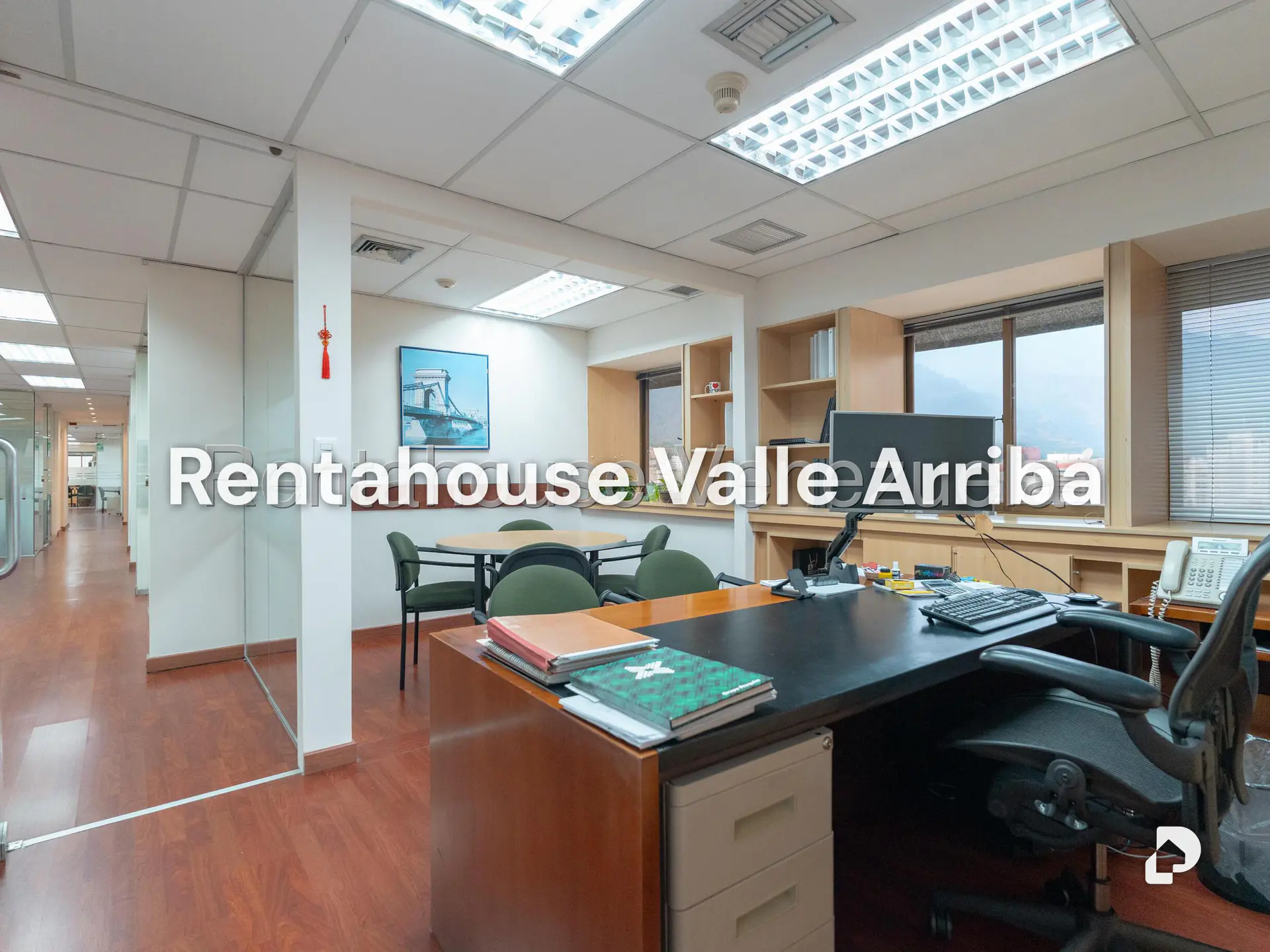 Oficina en Los Palos Grandes, Caracas – 17
