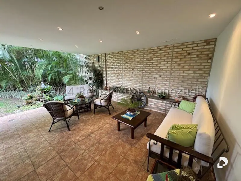 House in Prados del Este, Caracas – 26