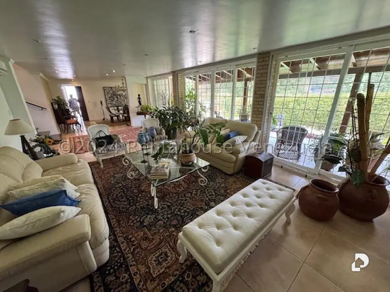 House in Prados del Este, Caracas – 15