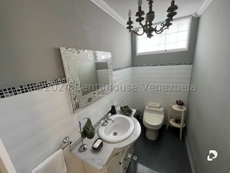 House in Prados del Este, Caracas – 9