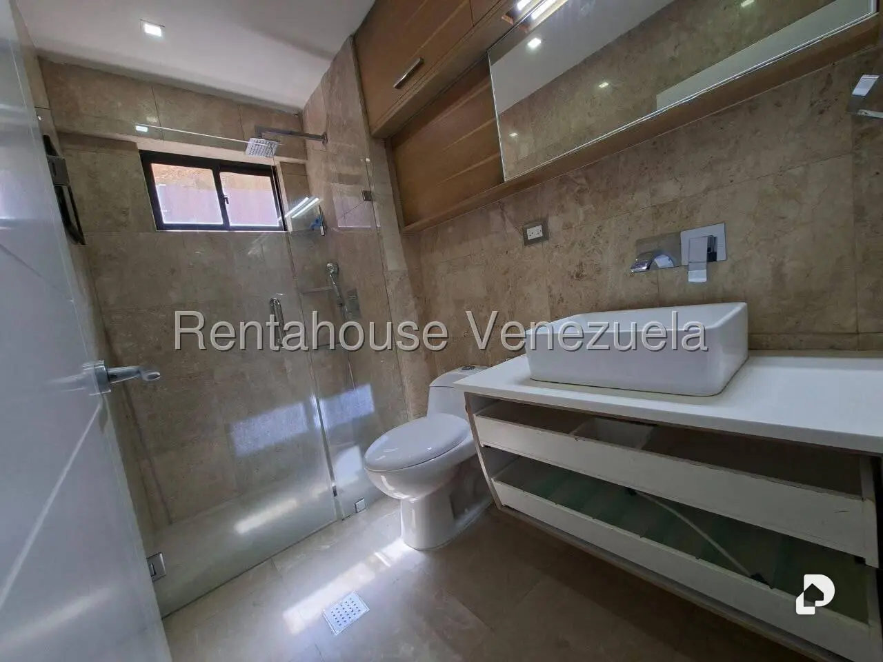 Apartamento en Colinas de Bello Monte, Caracas – 13