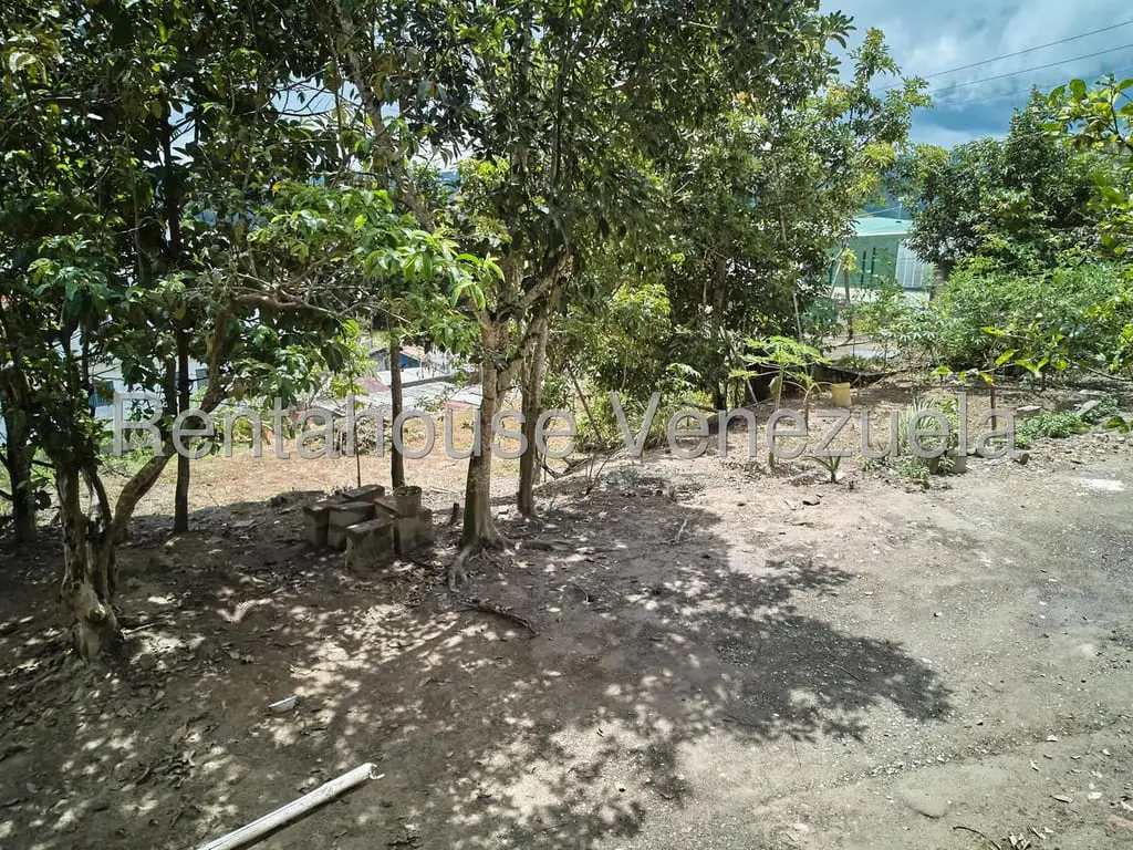 Land in Oripoto, Caracas - 1