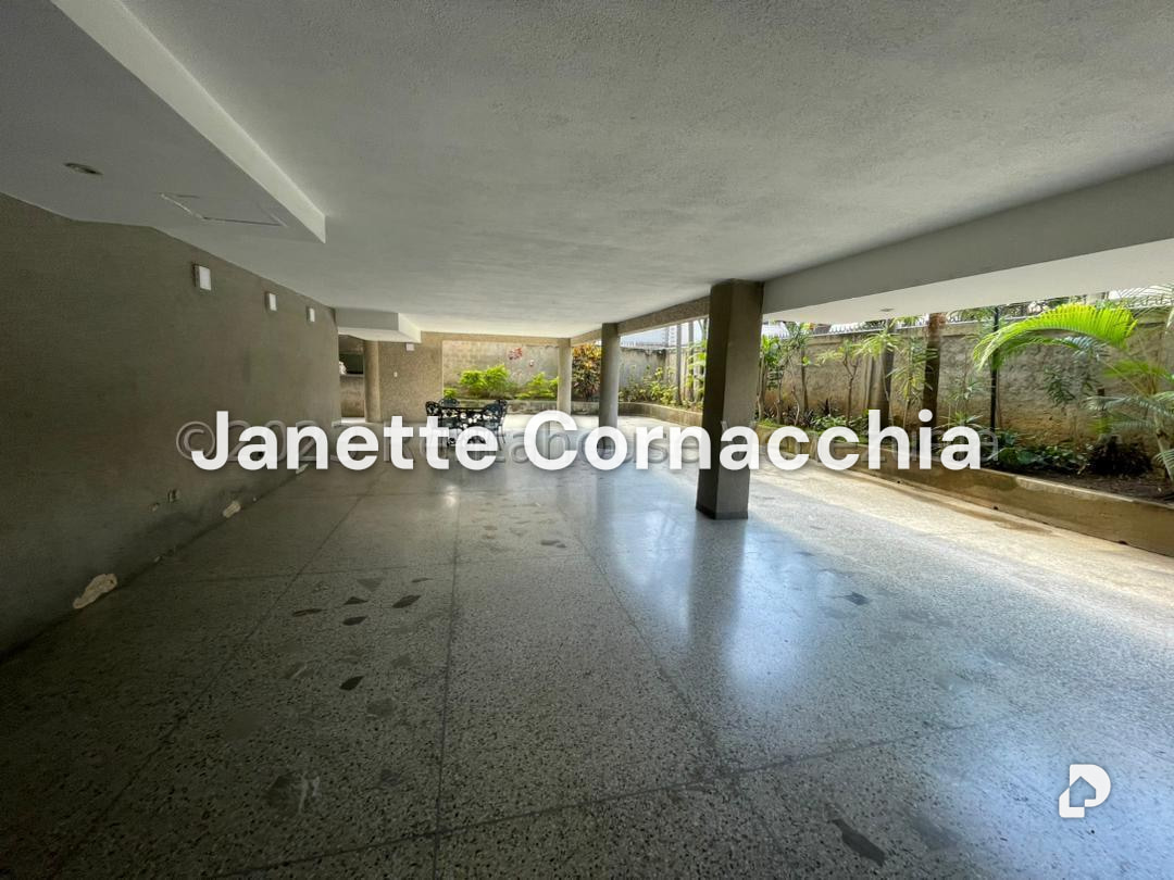 Apartamento en Altamira, Caracas – 25