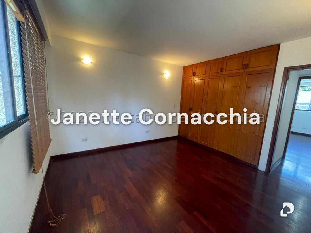 Apartamento en Altamira, Caracas – 21