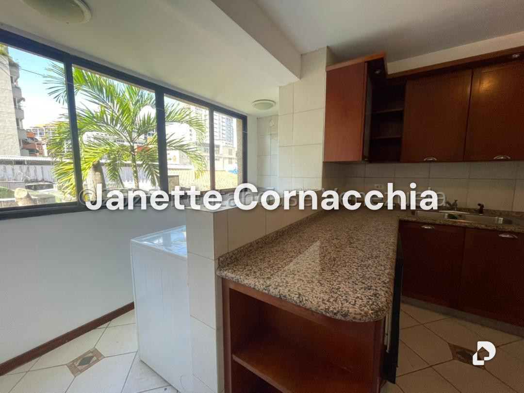 Apartamento en Altamira, Caracas – 11