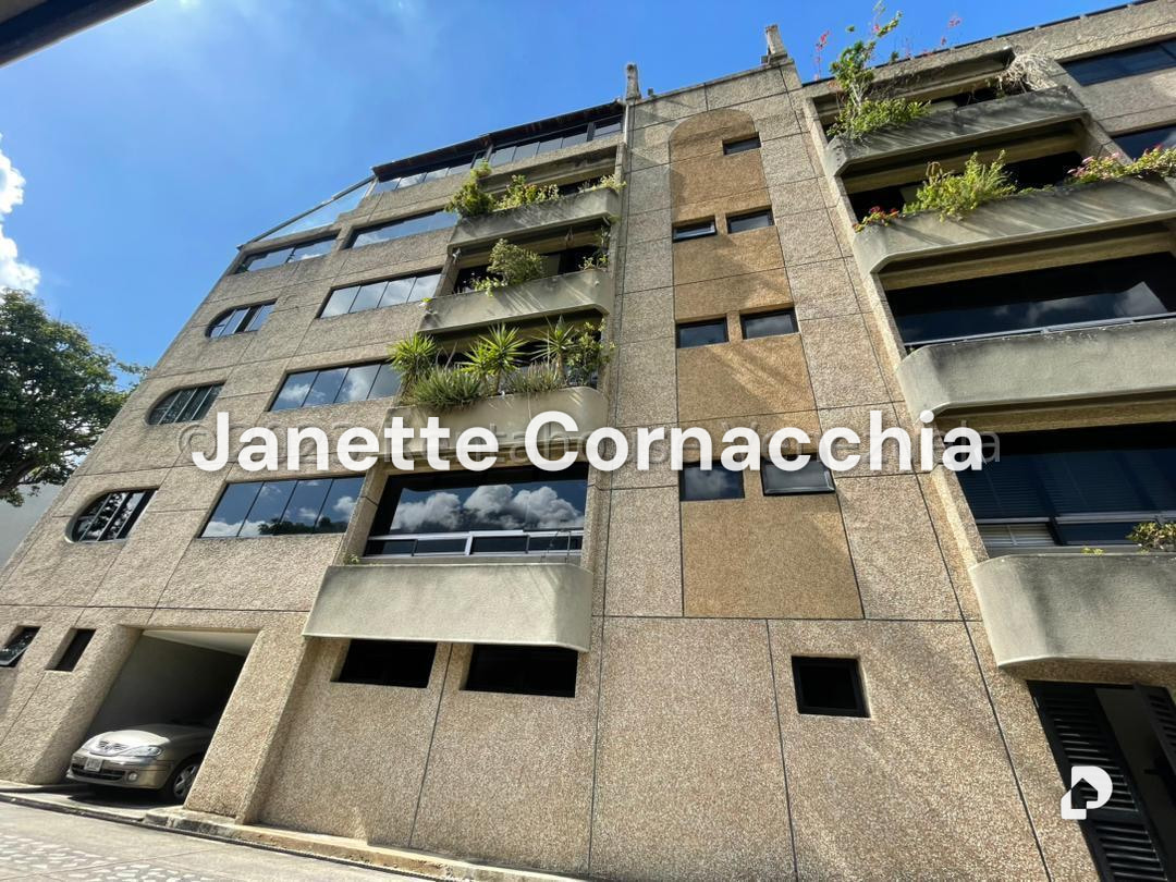 Apartamento en Altamira, Caracas – 1