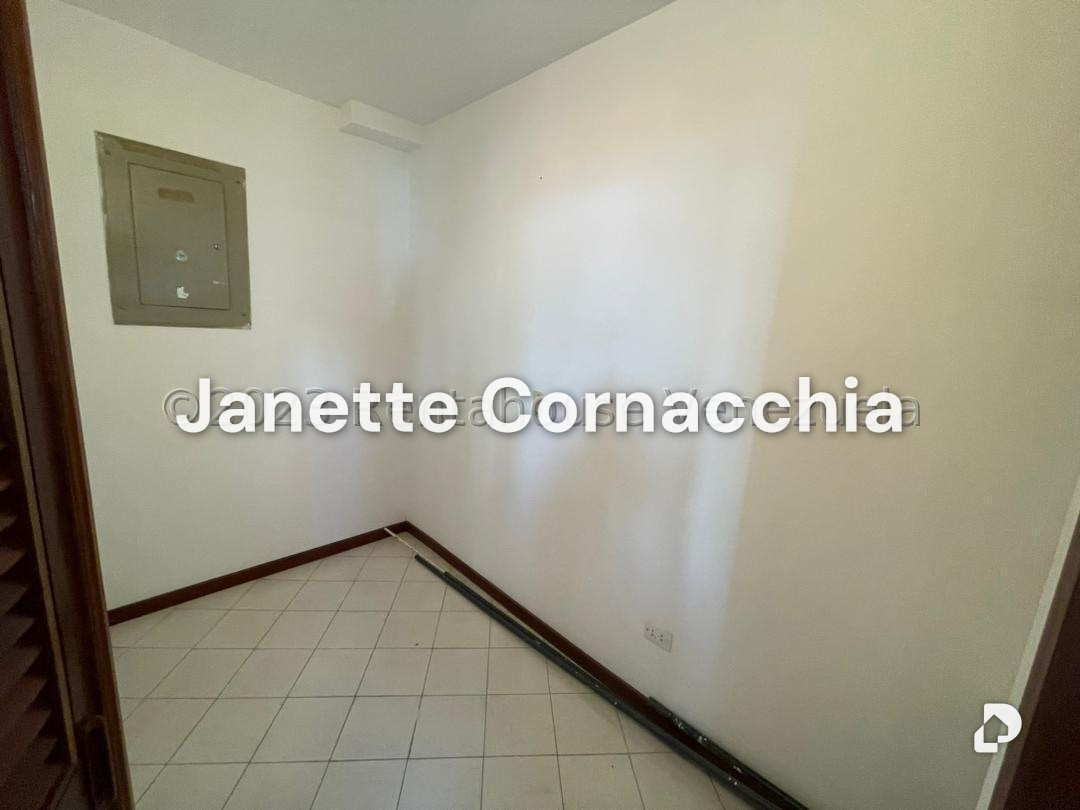 Apartamento en Altamira, Caracas – 23