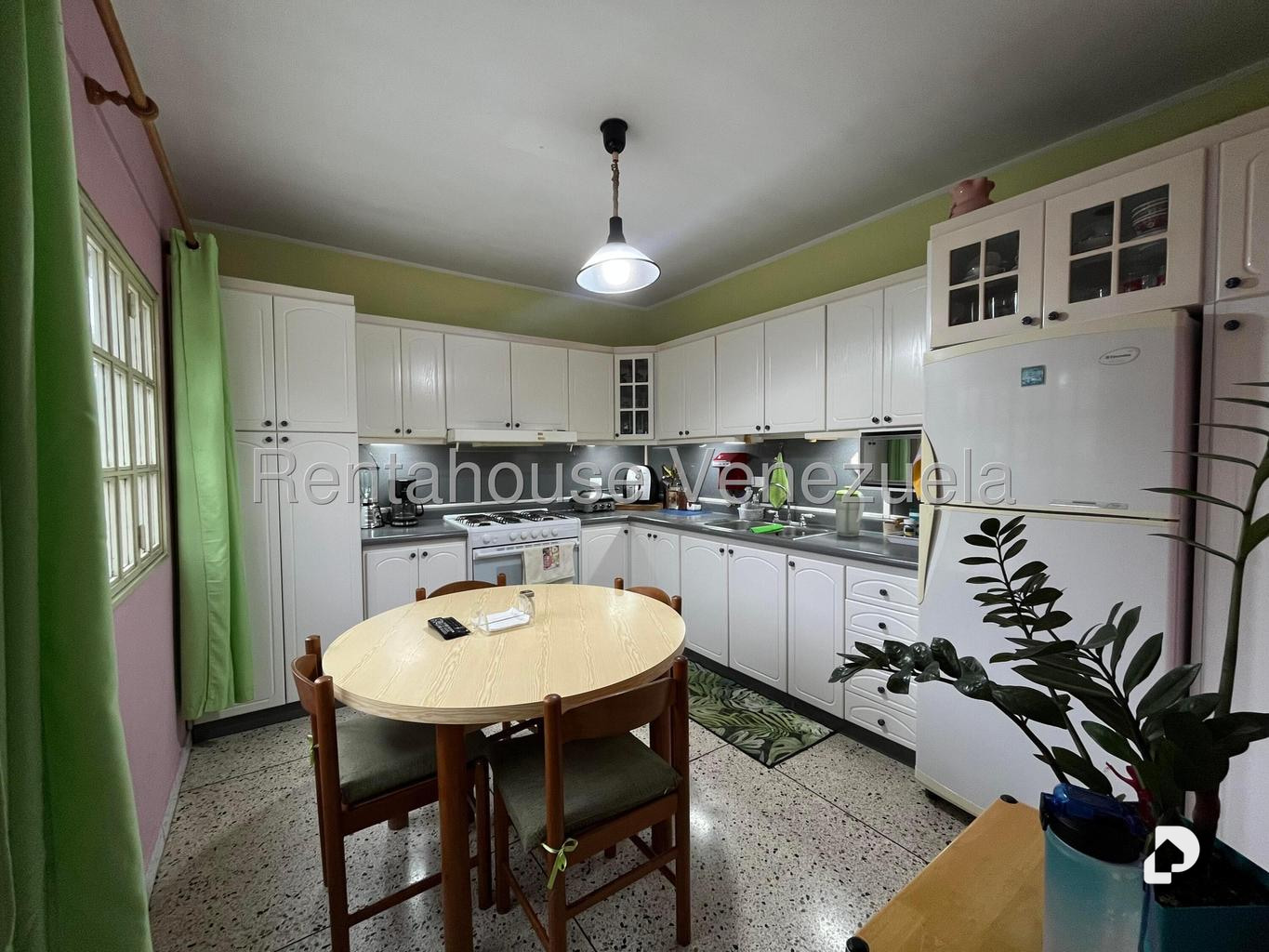 Casa en Municipio Guaicaipuro, Los Teques – 9