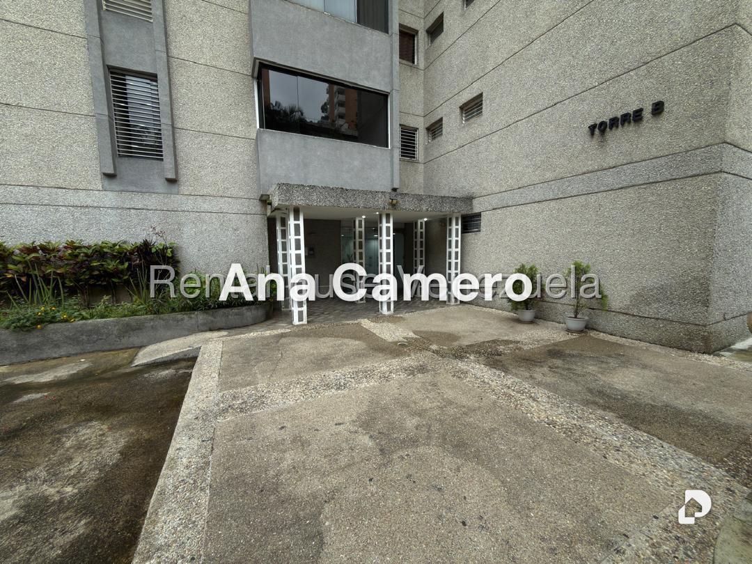 Apartamento en La Boyera, Caracas – 2