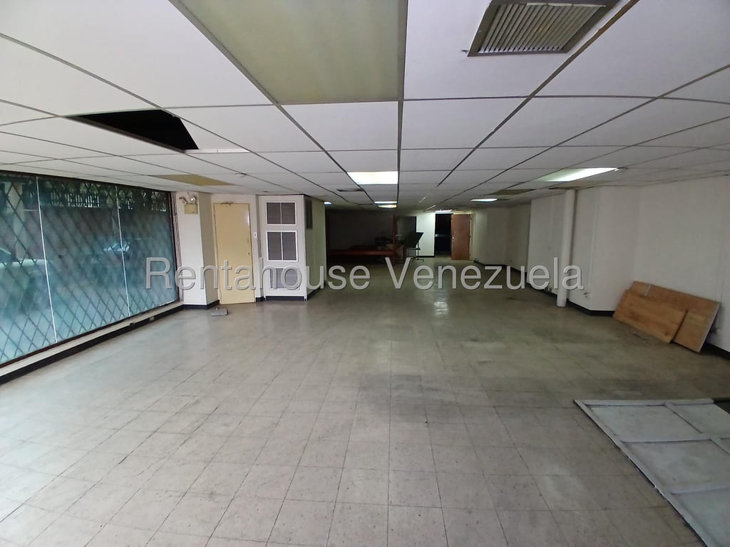 Local comercial en Boleíta Norte, Caracas - 1