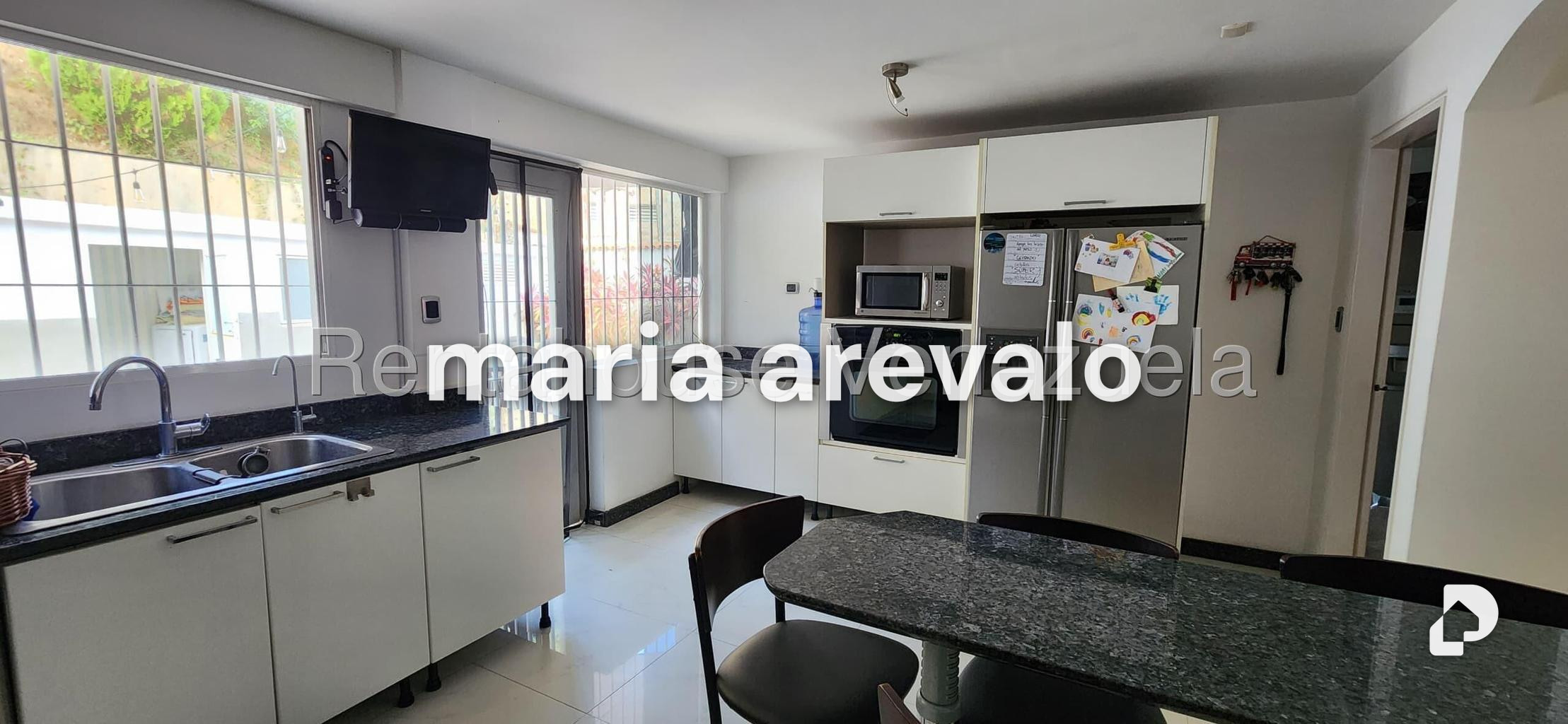 Casa en Alto Prado, Caracas – 19