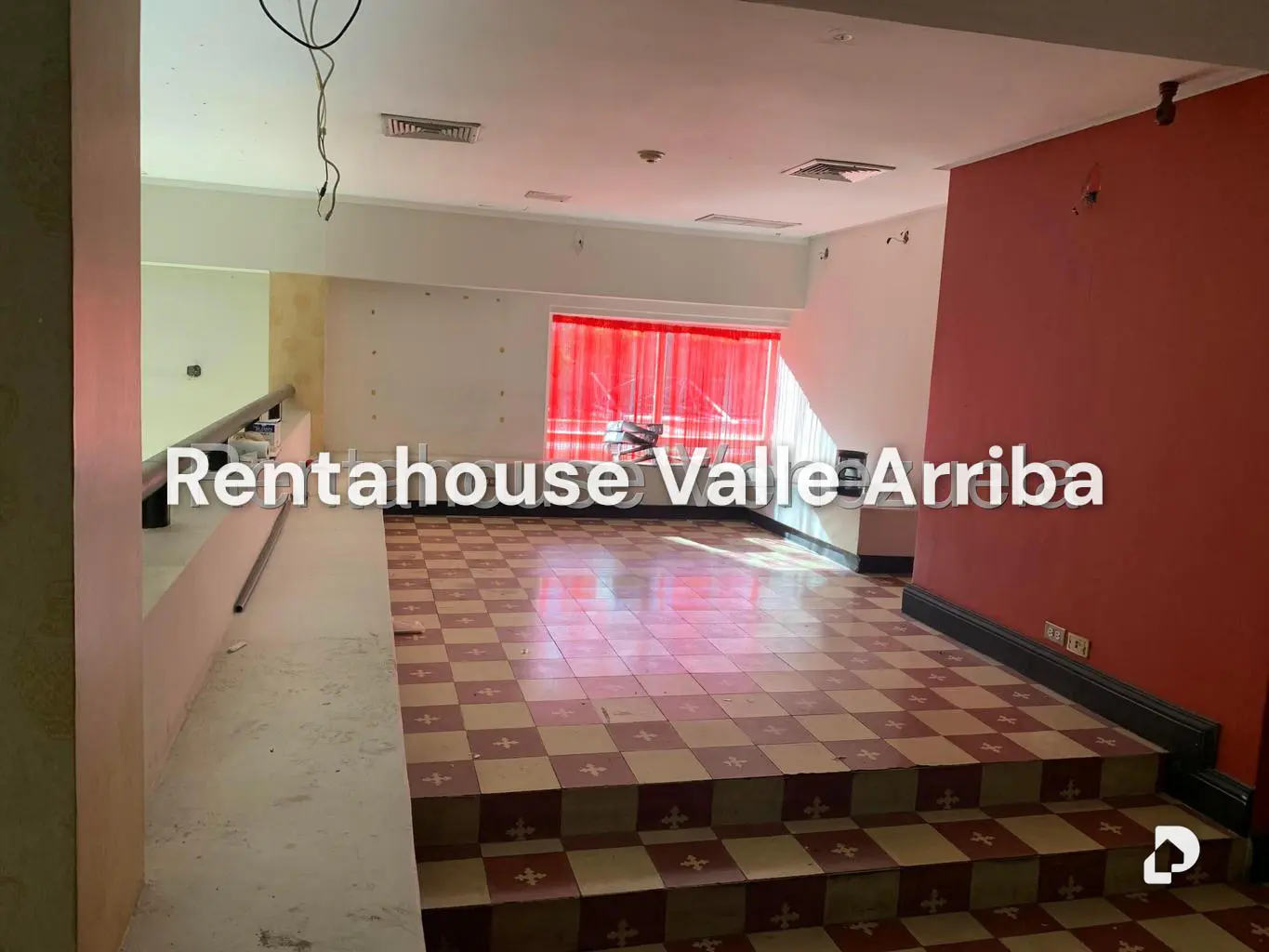 Local comercial en La Castellana, Caracas – 6