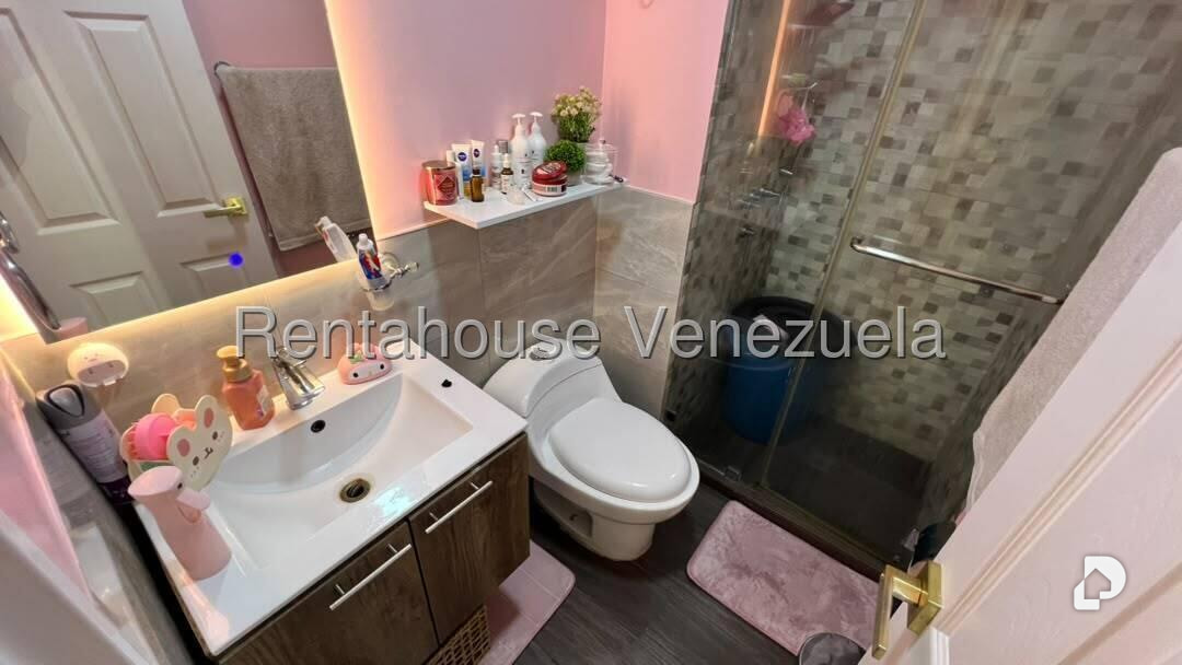 Apartamento en Los Naranjos Humboldt, Caracas – 19