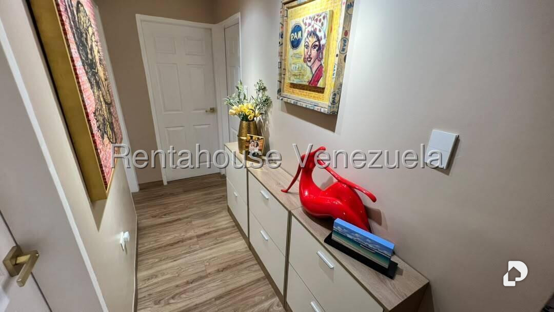 Apartamento en Los Naranjos Humboldt, Caracas – 13
