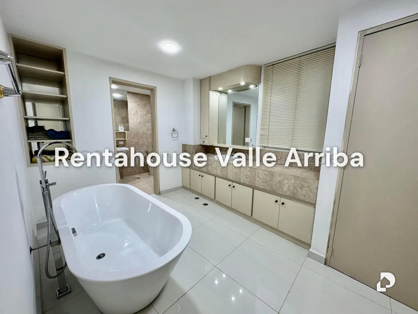 Apartamento en Las Mercedes, Caracas – 10