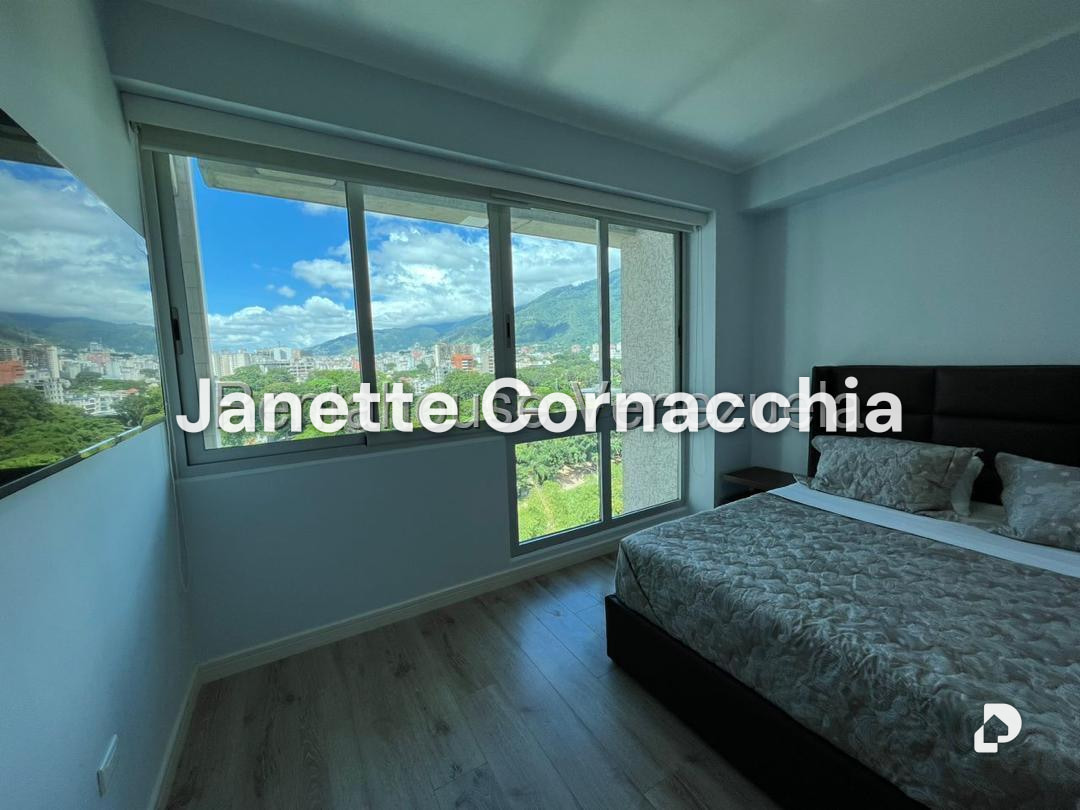 Apartamento en Campo Alegre, Caracas – 25