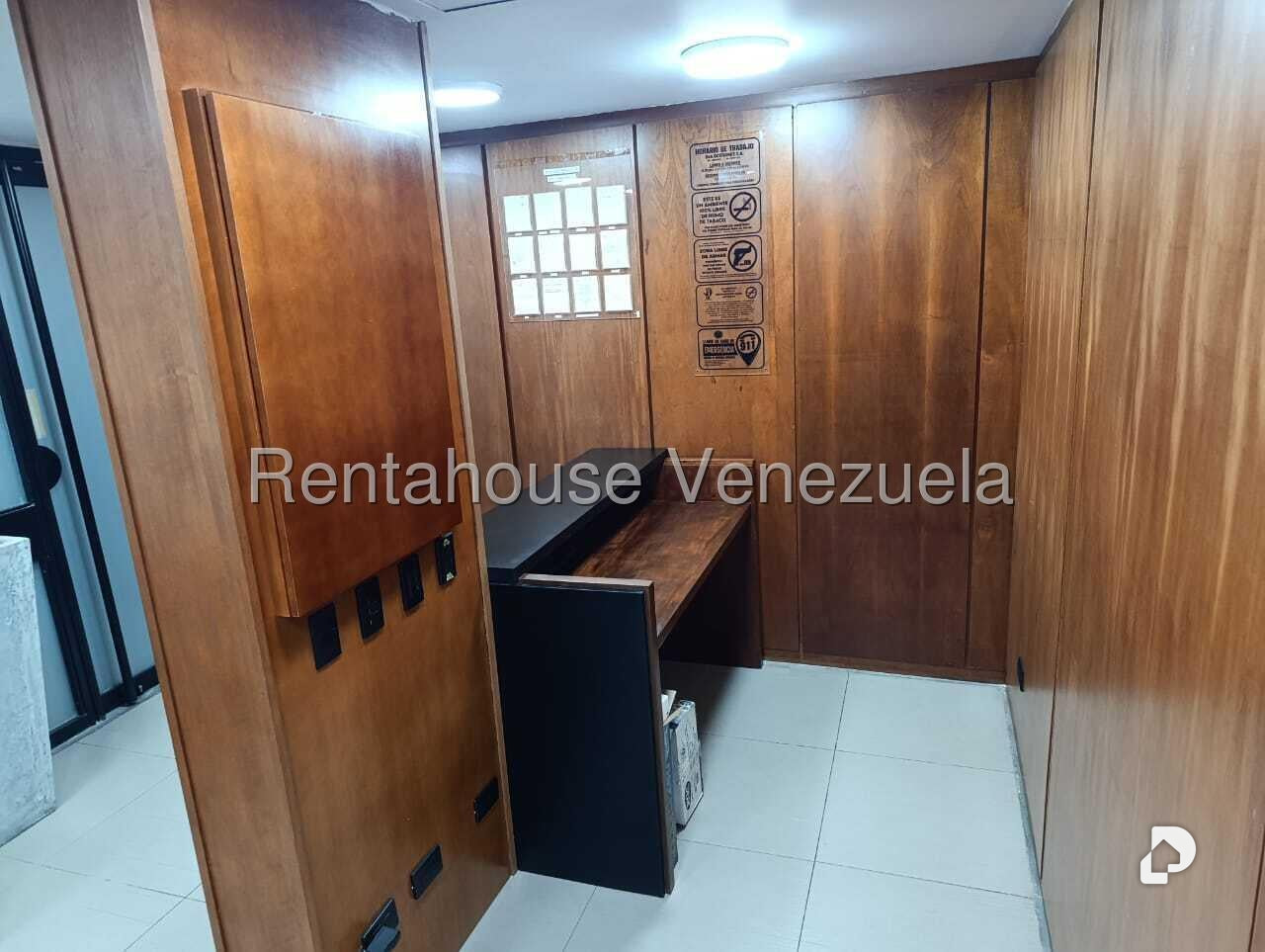 Oficina en El Bosque, Caracas – 3