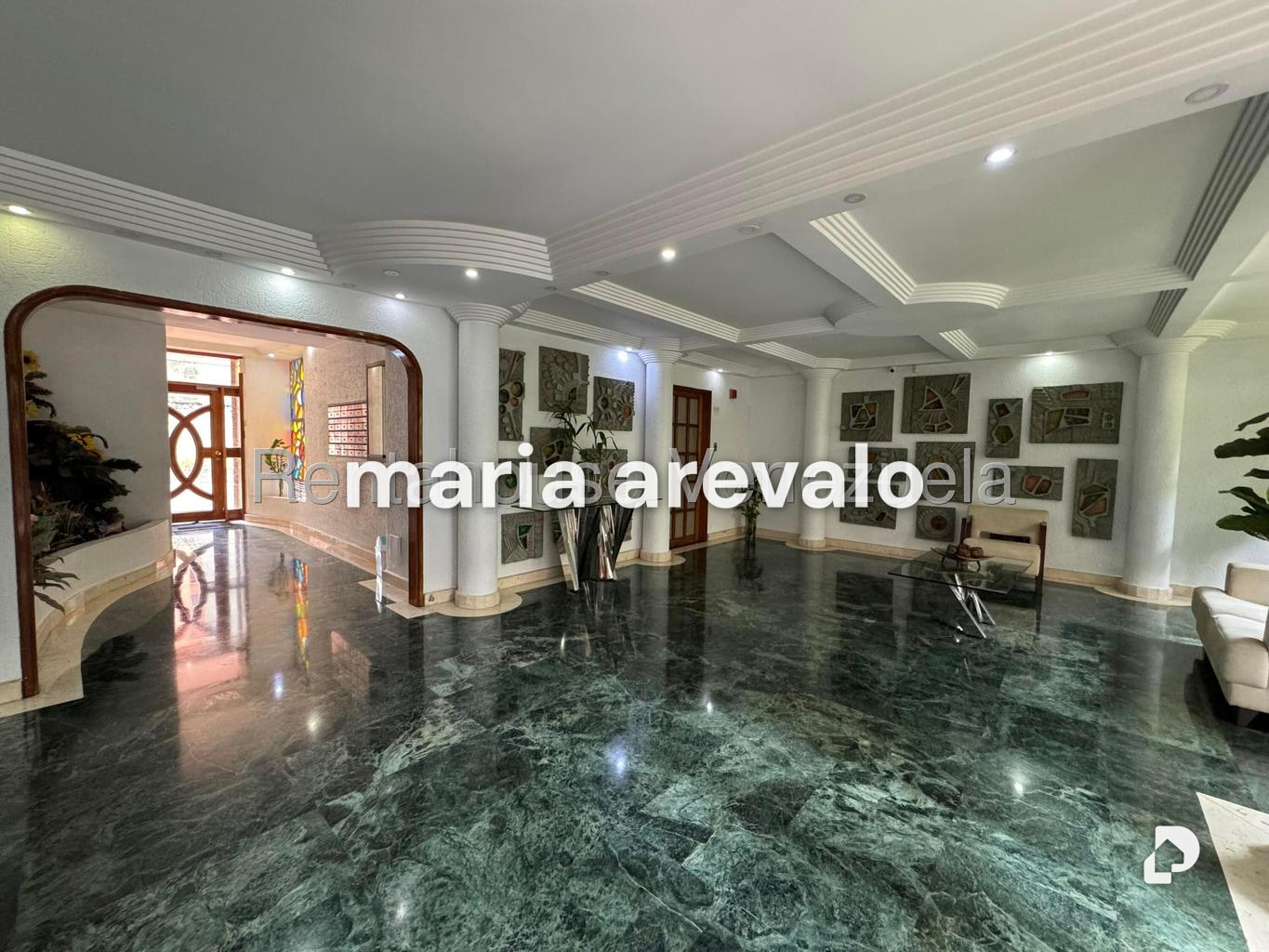 Apartamento en El Rosal, Caracas – 2