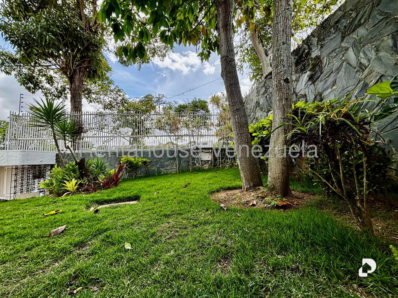 Casa en Colinas del Tamanaco, Caracas – 12