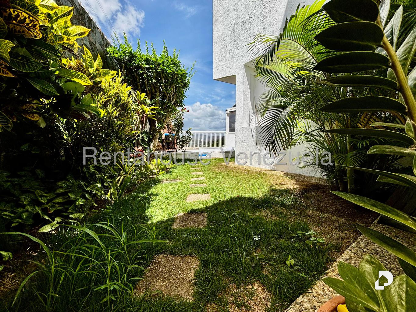 Casa en Colinas del Tamanaco, Caracas – 15
