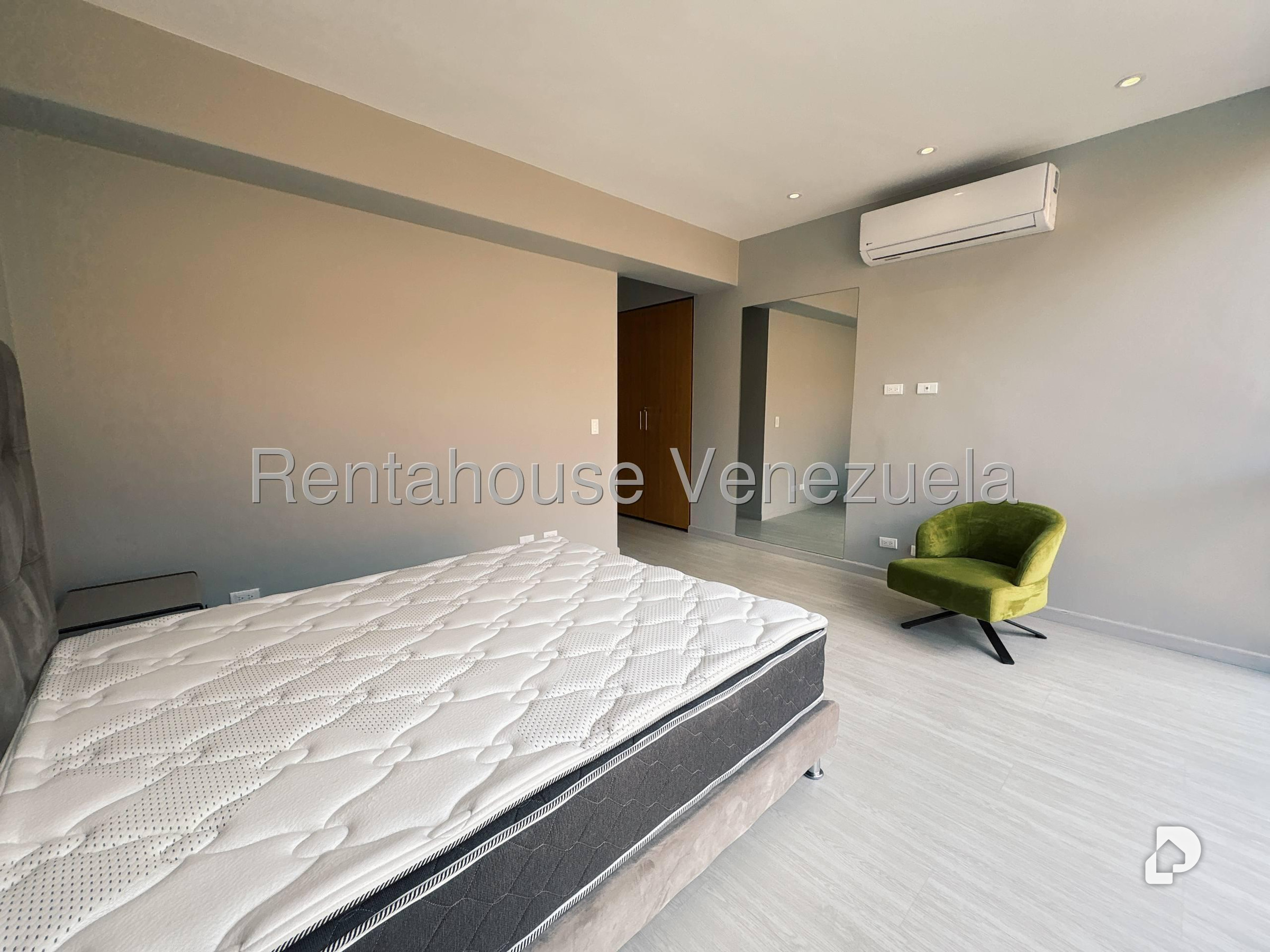 Apartamento en La Castellana, Caracas – 12
