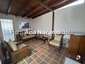 Casa en Alto Prado, Caracas – 27