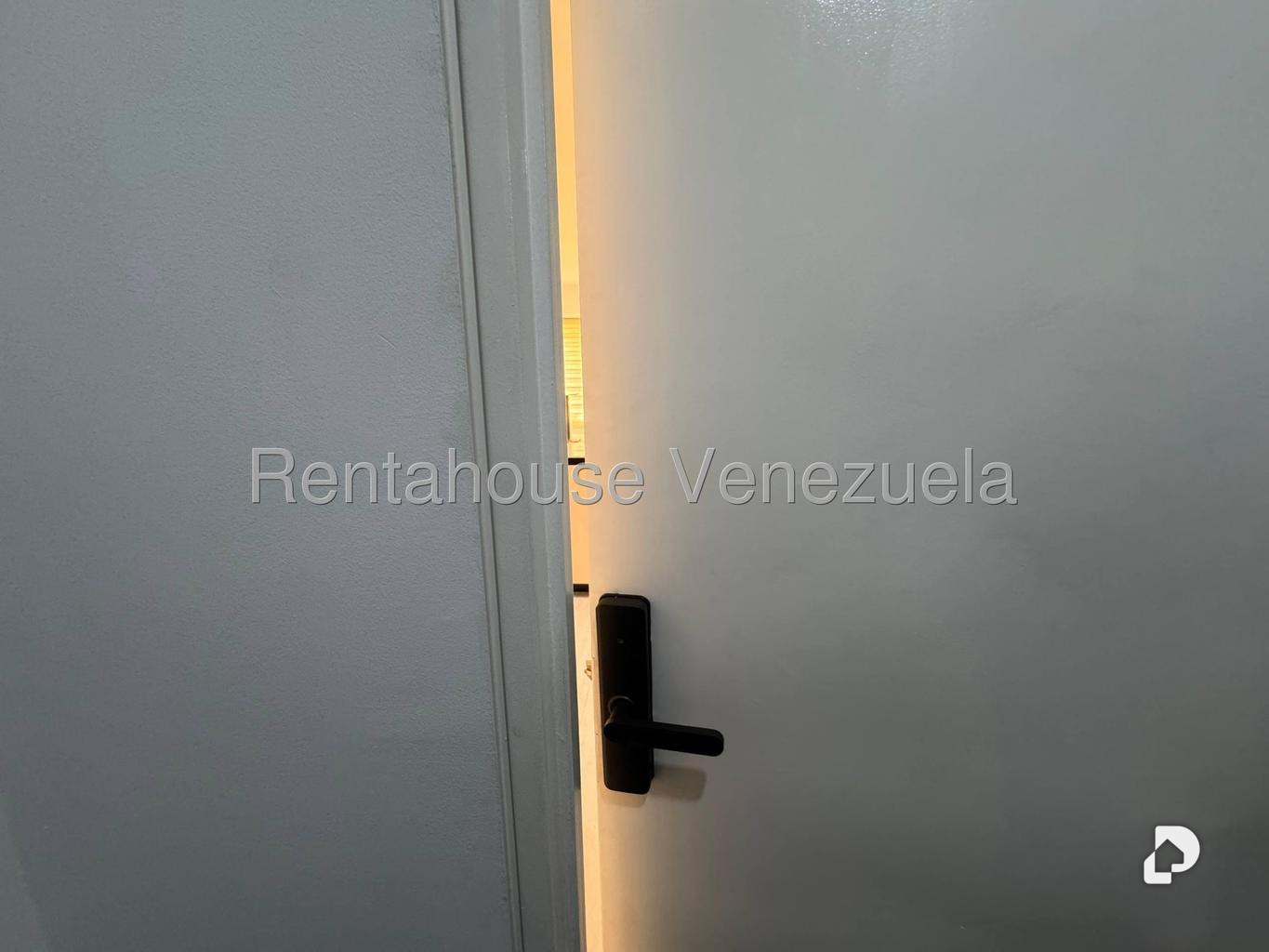 Apartamento en Lomas de La Alameda, Caracas – 4