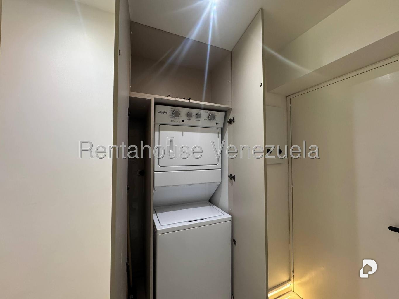 Apartamento en Lomas de La Alameda, Caracas – 14