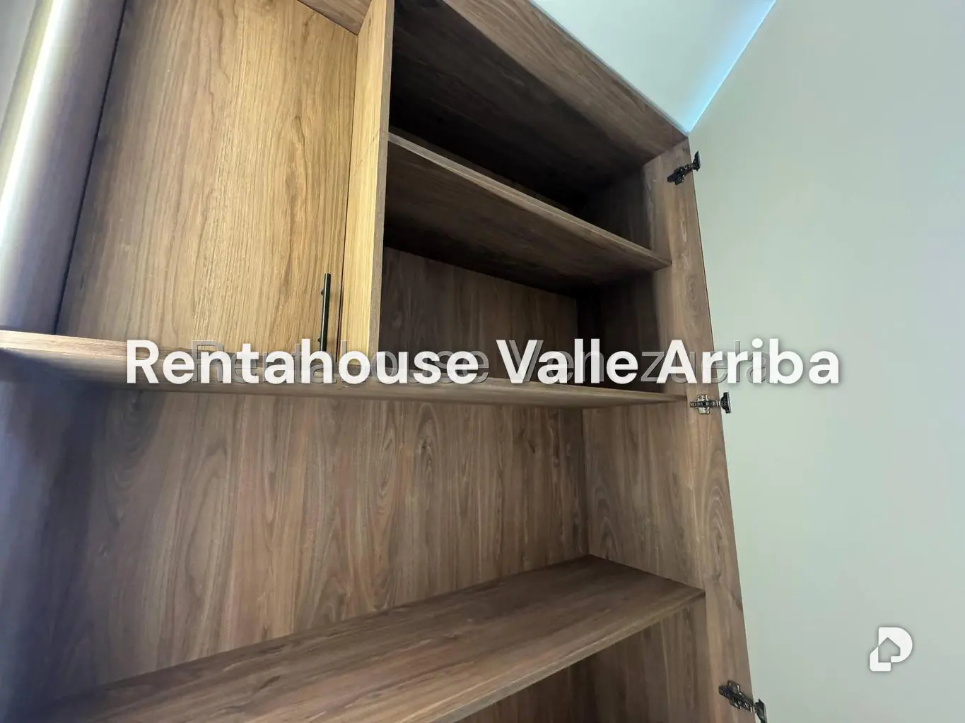 Apartamento en Lomas de La Alameda, Caracas – 27