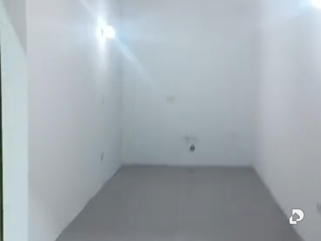 Local comercial en Valencia – 2