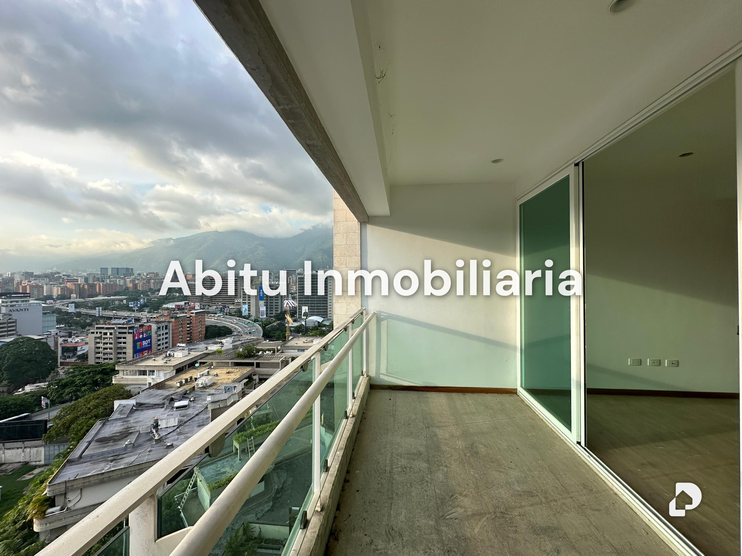Apartment in Lomas de Las Mercedes, Caracas – 6