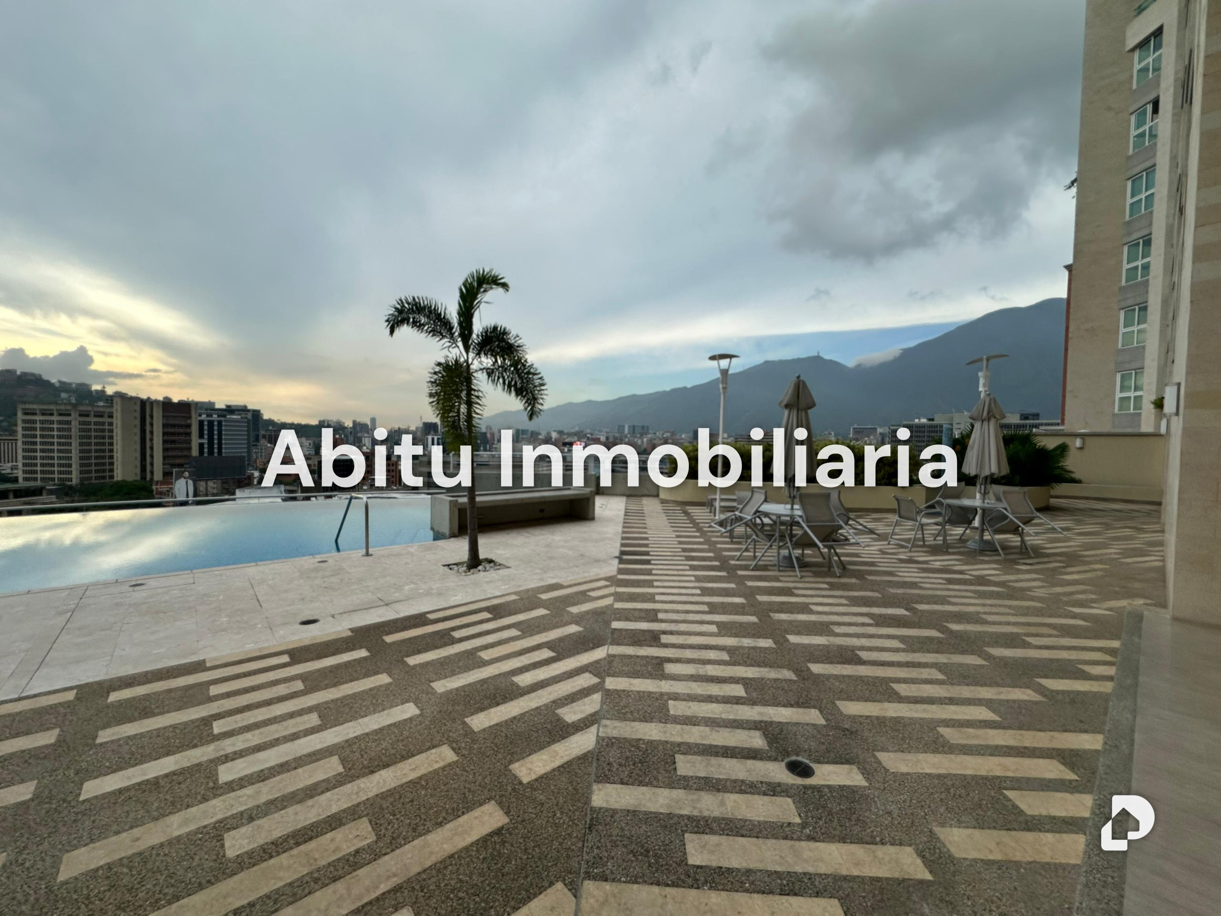 Apartment in Lomas de Las Mercedes, Caracas – 4